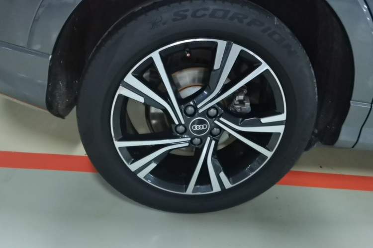 Used Audi Q3 Sportback 2022 40 TFSI Fashion Model Right Rear Wheel Hub