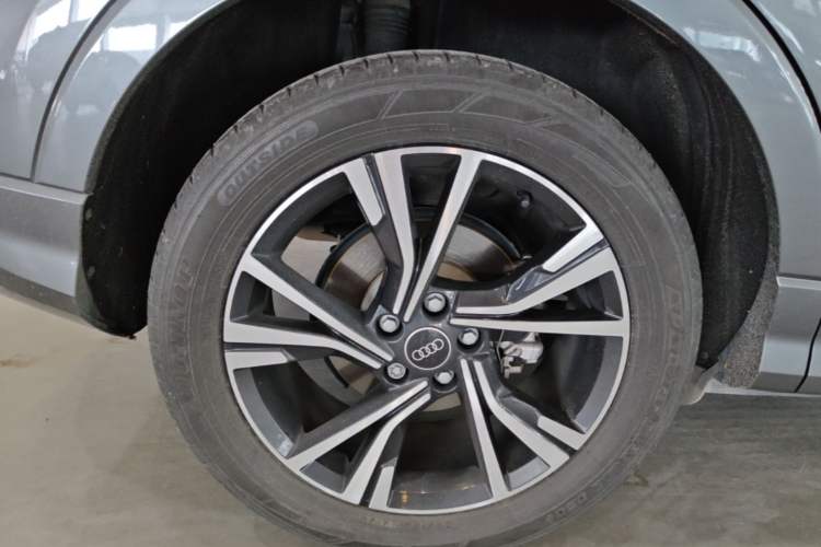 Used Audi Q3 Sportback 2022 40 TFSI Fashion Model Right Rear Wheel Hub