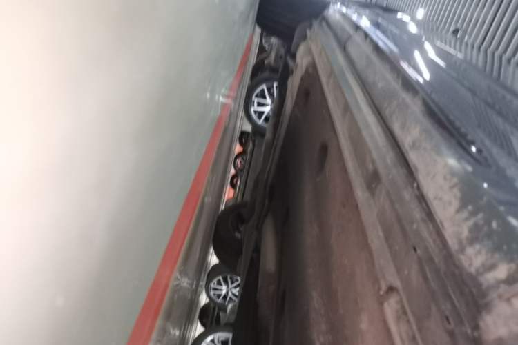 Used Audi Q3 Sportback 2022 40 TFSI Fashion Model Right Side Sill