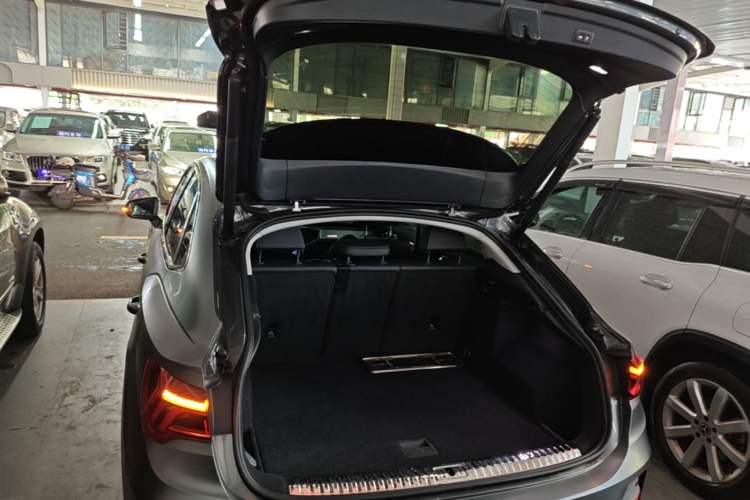 Used Audi Q3 Sportback 2022 40 TFSI Fashion Model Trunk