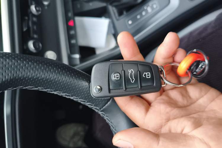 Used Audi Q3 Sportback 2022 40 TFSI Fashion Model Vehicle Key