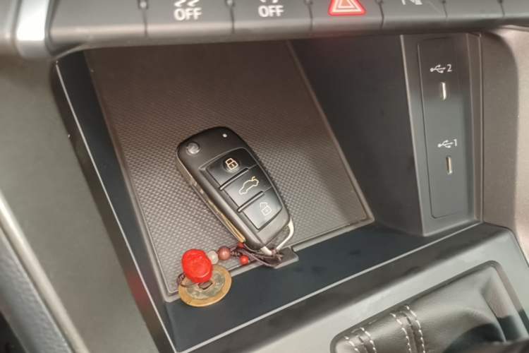 Used Audi Q3 Sportback 2022 40 TFSI Fashion Model Vehicle Key