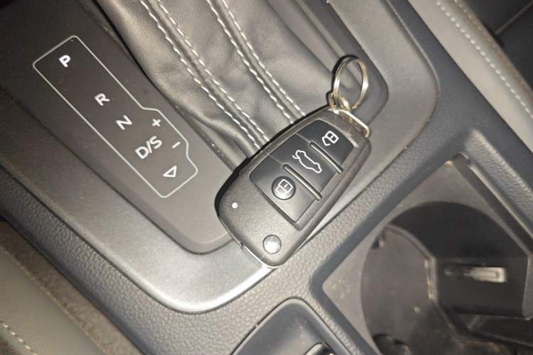 Used Audi Q3 Sportback 2022 40 TFSI Fashion Model Vehicle Key