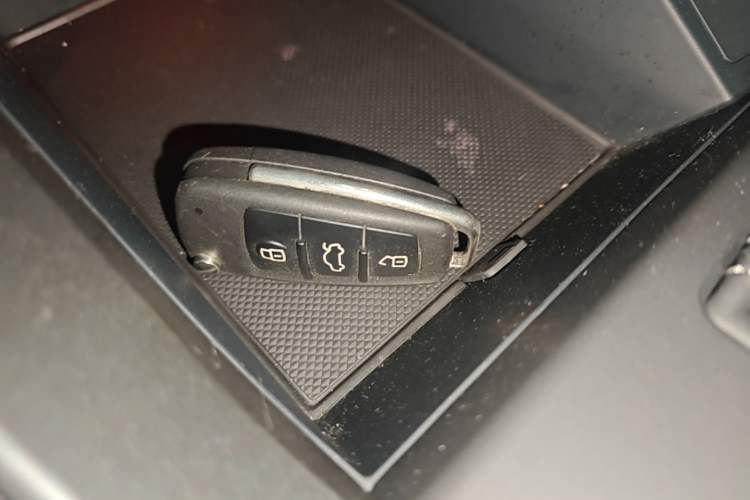 Used Audi Q3 Sportback 2022 40 TFSI Fashion Model Vehicle Key