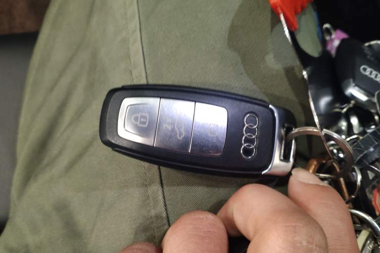 Used Audi Q3 Sportback 2022 45 TFSI quattro Fashion Edition Vehicle Key