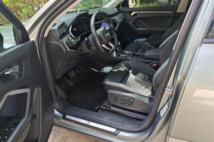 Used Audi Q3 Sportback 2022 40 TFSI Fashion Model Driver Seat