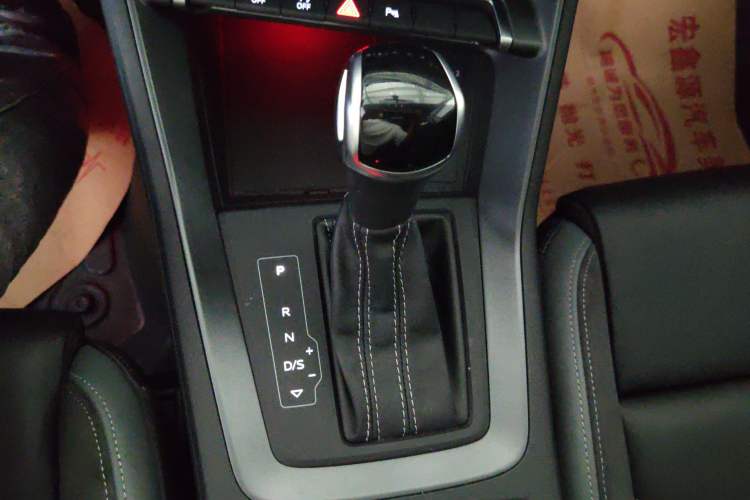 Used Audi Q3 Sportback 2022 40 TFSI Fashion Model Gear Lever