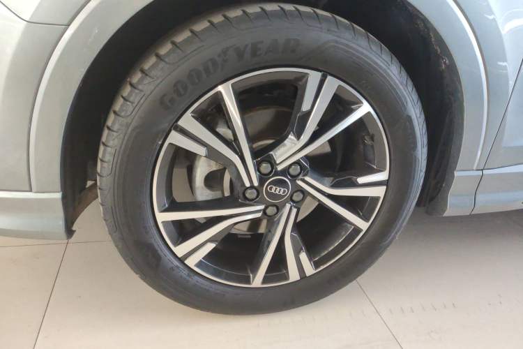 Used Audi Q3 Sportback 2022 40 TFSI Fashion Model Left Front Wheel Hub