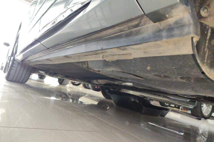 Used Audi Q3 Sportback 2022 40 TFSI Fashion Model Left Side Sill