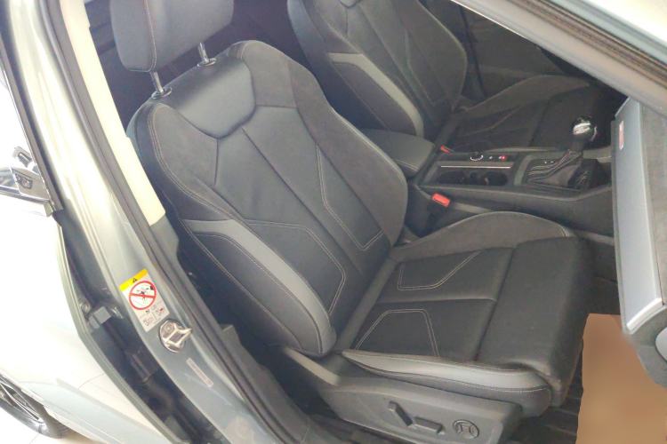 Used Audi Q3 Sportback 2022 40 TFSI Fashion Model Right Front Seat