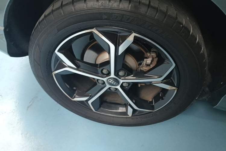 Used Audi Q3 Sportback 2022 45 TFSI quattro Fashion Edition Right Rear Wheel Hub