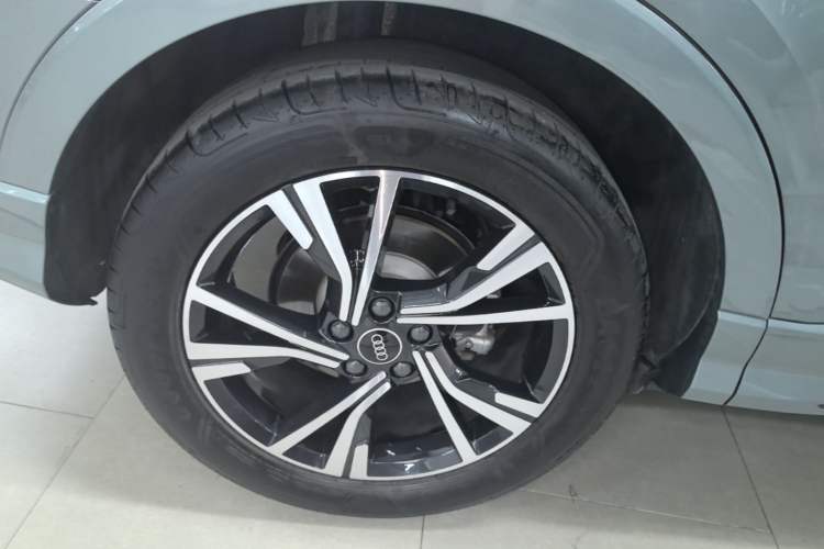 Used Audi Q3 Sportback 2022 40 TFSI Fashion Model Right Rear Wheel Hub