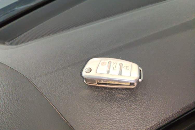 Used Audi Q3 Sportback 2022 40 TFSI Fashion Model Vehicle Key