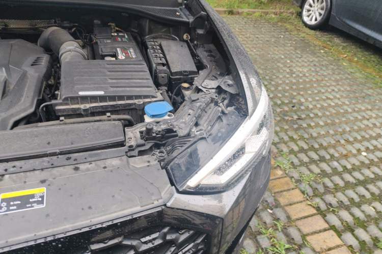 Used Audi Q3 Sportback 2022 45 TFSI quattro Luxury Model Engine Bay Left