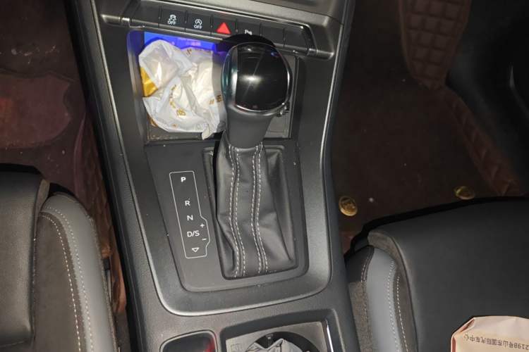 Used Audi Q3 Sportback 2022 40 TFSI Fashion Model Gear Lever