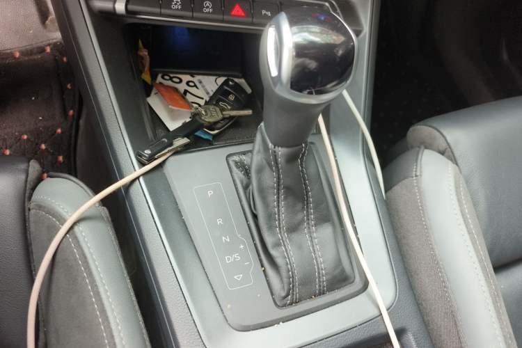Used Audi Q3 Sportback 2022 40 TFSI Fashion Model Gear Lever