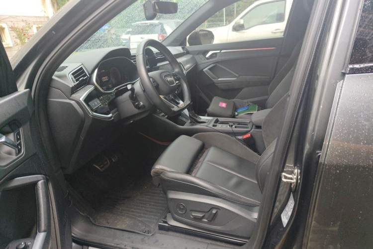 Used Audi Q3 Sportback 2022 45 TFSI quattro Luxury Model Left Front Seat