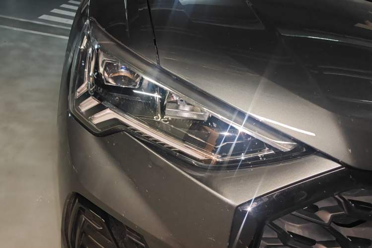 Used Audi Q3 Sportback 2022 40 TFSI Fashion Model Right Front Headlight