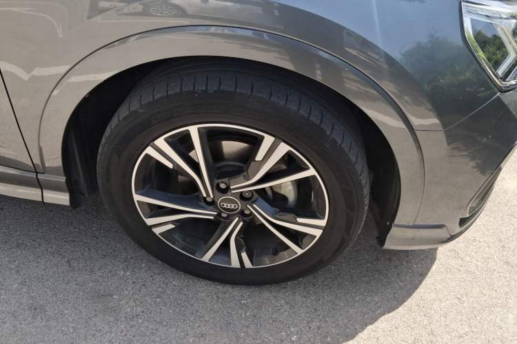 Used Audi Q3 Sportback 2022 40 TFSI Fashion Model Right Front Wheel Hub