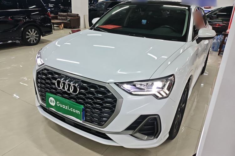 Used Audi Q3 Sportback 2022 40 TFSI RS Package Performance Model Guazi used car, China used car export, Used car for sale, Used cars, Cheapest cars for sale