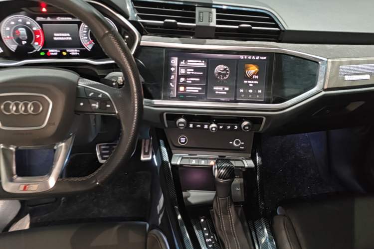 Used Audi Q3 Sportback 2022 40 TFSI Fashion Model Audio And AC Panel