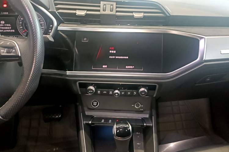 Used Audi Q3 Sportback 2022 40 TFSI Fashion Model Audio And AC Panel