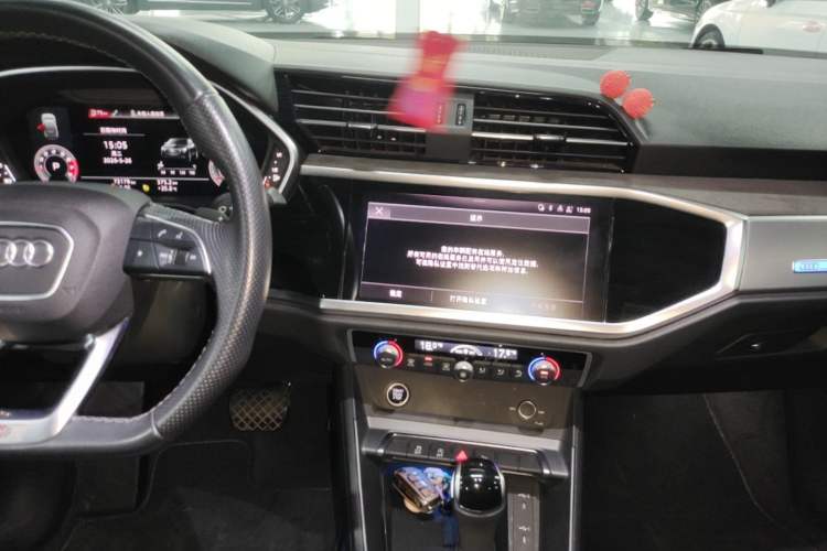 Used Audi Q3 Sportback 2022 40 TFSI Fashion Model Audio And AC Panel