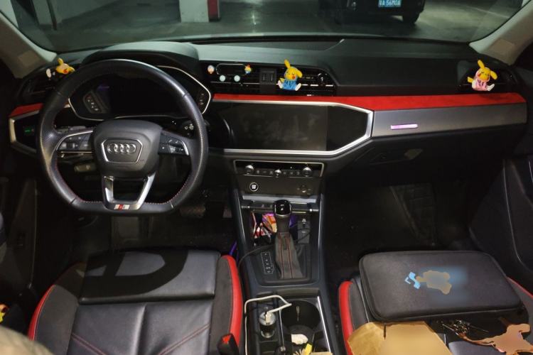 Used Audi Q3 Sportback 2022 40 TFSI Fashion Model Center Console