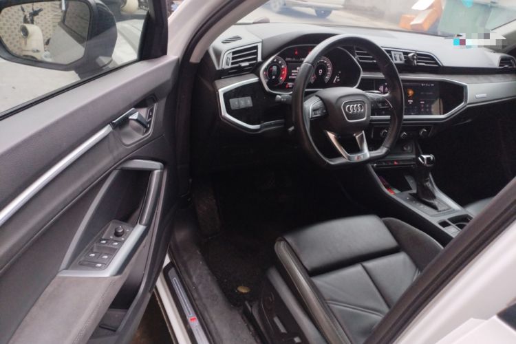 Used Audi Q3 Sportback 2022 40 TFSI Fashion Model Driver Seat