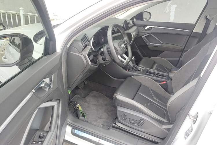 Used Audi Q3 Sportback 2022 40 TFSI Fashion Model Driver Seat
