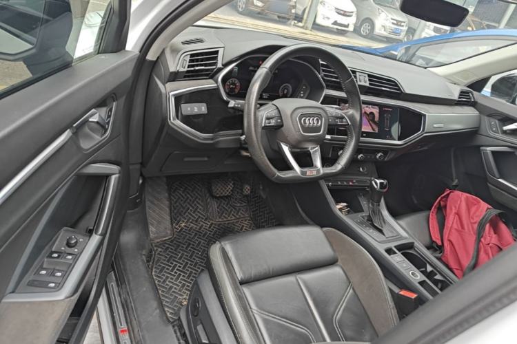 Used Audi Q3 Sportback 2022 40 TFSI Fashion Model Driver Seat
