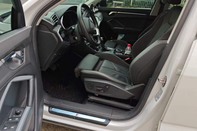 Used Audi Q3 Sportback 2022 40 TFSI Fashion Model Driver Seat