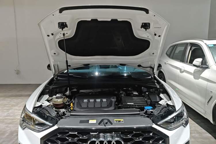 Used Audi Q3 Sportback 2022 40 TFSI Fashion Model Engine Bay