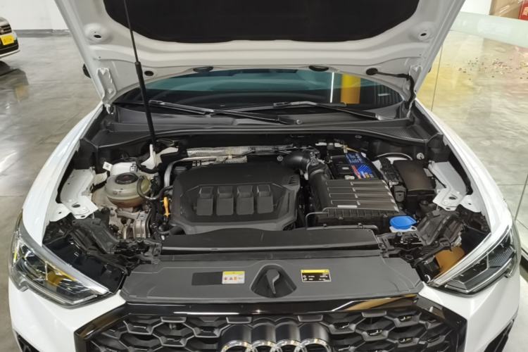 Used Audi Q3 Sportback 2022 40 TFSI Fashion Model Engine Bay
