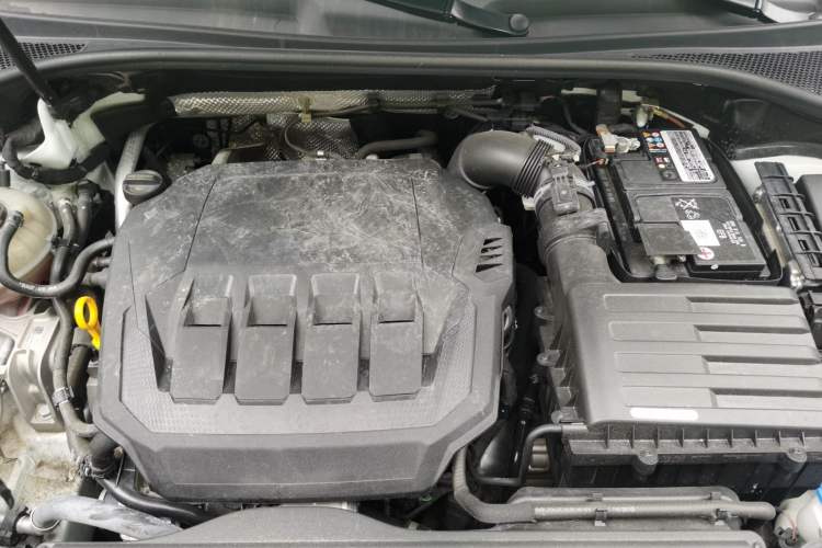 Used Audi Q3 Sportback 2022 40 TFSI Fashion Model Engine Bay