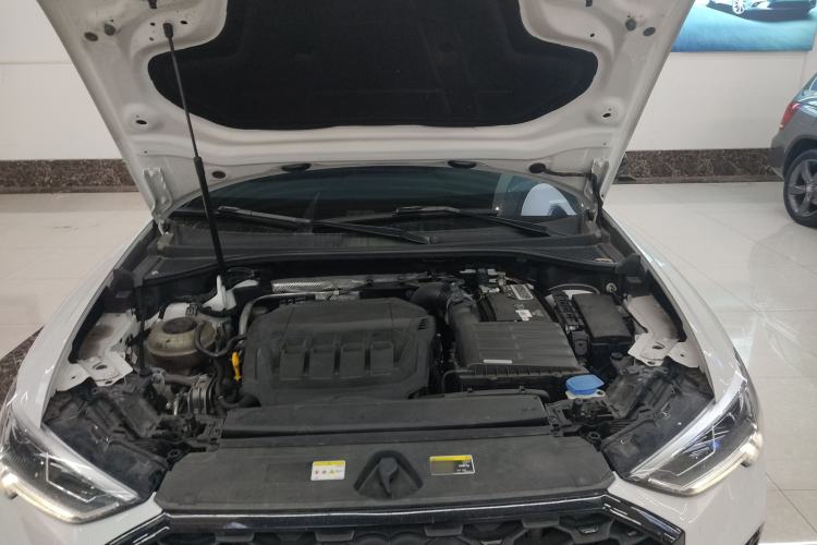 Used Audi Q3 Sportback 2022 40 TFSI Fashion Model Engine Bay