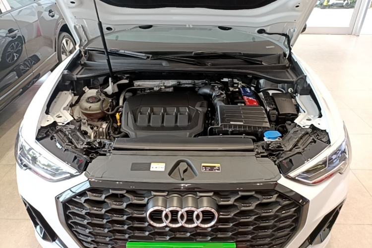 Used Audi Q3 Sportback 2022 40 TFSI Fashion Model Engine Bay