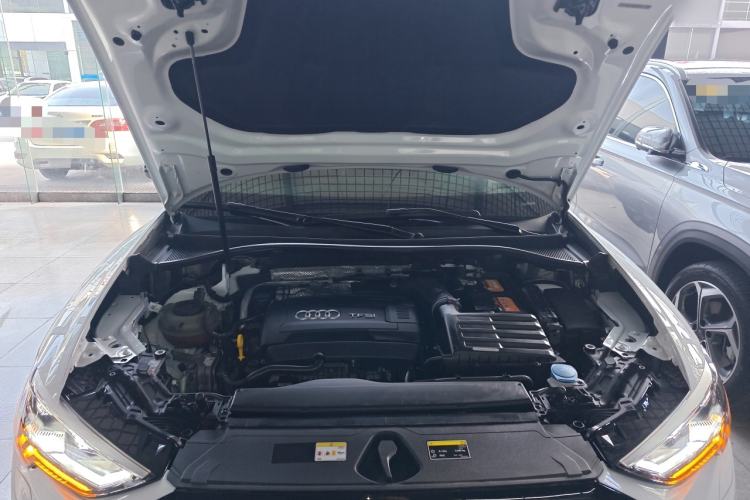 Used Audi Q3 Sportback 2022 45 TFSI quattro Luxury Model Engine Bay