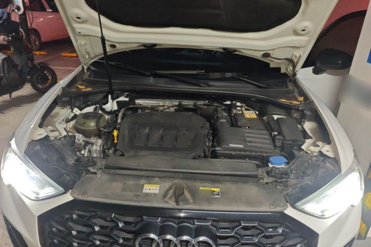 Used Audi Q3 Sportback 2022 40 TFSI Fashion Model Engine Bay