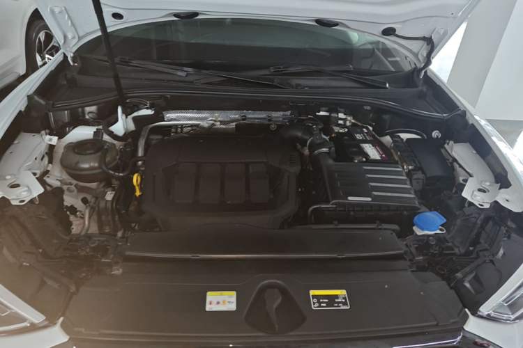 Used Audi Q3 Sportback 2022 40 TFSI Fashion Model Engine Bay