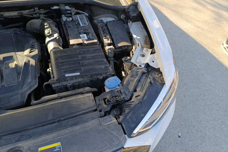 Used Audi Q3 Sportback 2022 40 TFSI Fashion Model Engine Bay Left