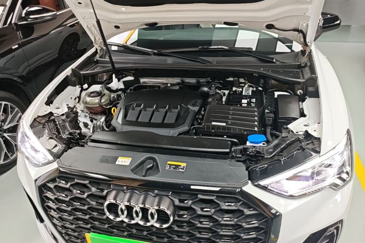 Used Audi Q3 Sportback 2022 40 TFSI Fashion Model Engine Bay
