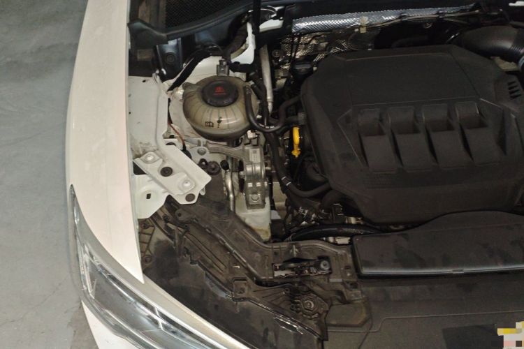 Used Audi Q3 Sportback 2022 40 TFSI Fashion Model Engine Bay Right