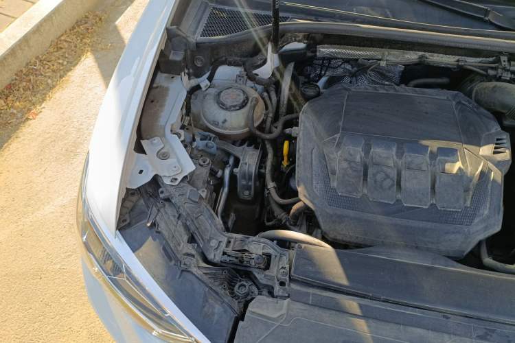 Used Audi Q3 Sportback 2022 40 TFSI Fashion Model Engine Bay Right