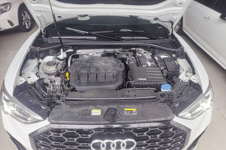 Used Audi Q3 Sportback 2022 40 TFSI Fashion Model Engine Bay
