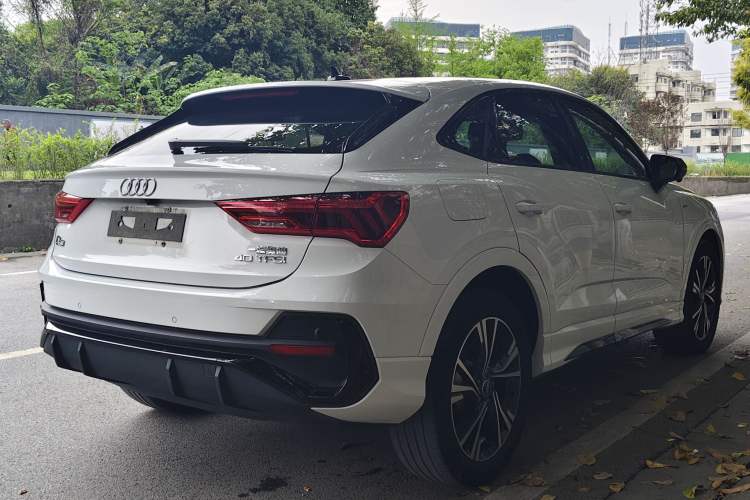 Used Audi Q3 Sportback 2022 40 TFSI Fashion Model Exterior 4