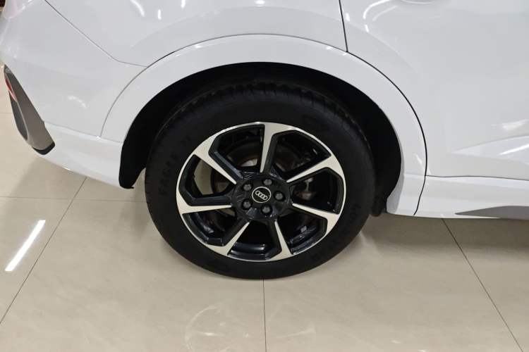 Used Audi Q3 Sportback 2022 40 TFSI RS Package Performance Model Exterior 5