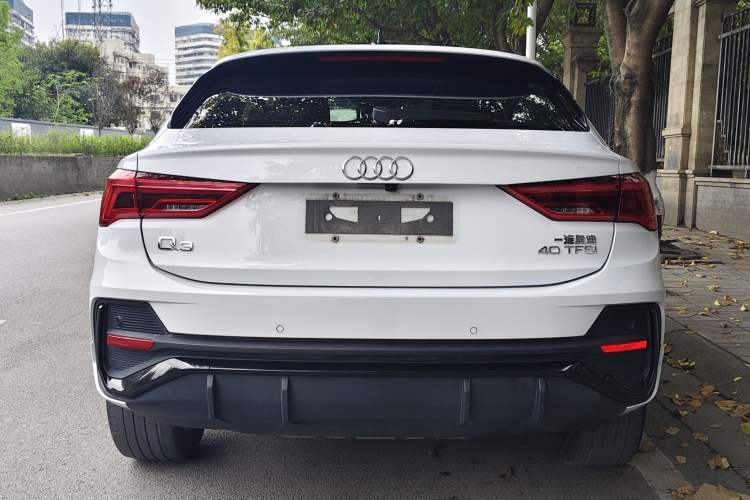 Used Audi Q3 Sportback 2022 40 TFSI Fashion Model Exterior 5