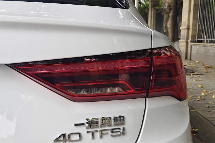 Used Audi Q3 Sportback 2022 40 TFSI Fashion Model Exterior 6