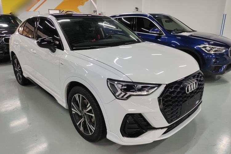 Used Audi Q3 Sportback 2022 40 TFSI Fashion Model Front Right 45 Deg